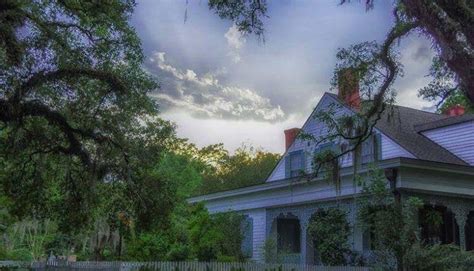 the myrtles plantation haunted house.